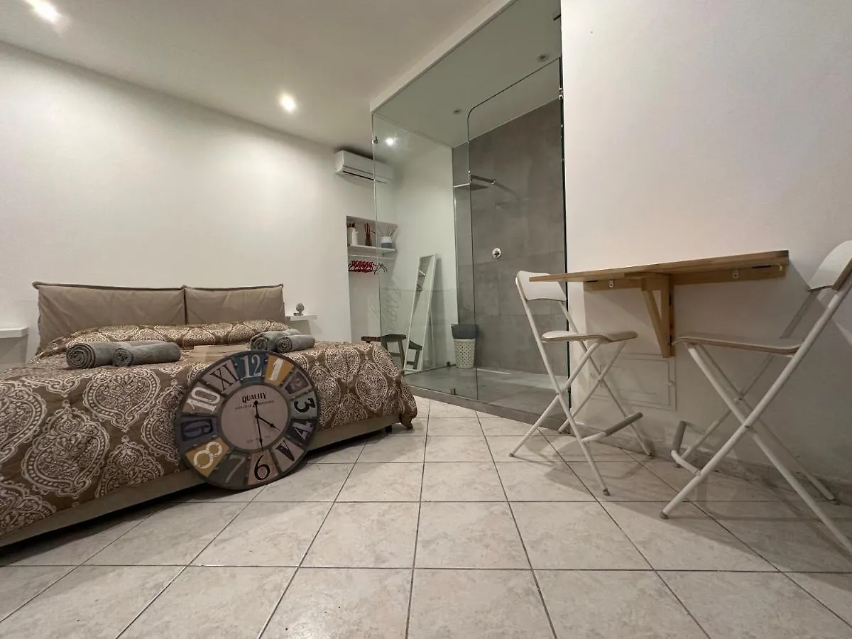 Pensiune I Cognati Apulian Apartments - Room Karma Bari